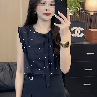 ��ʽ����ӡ��С���n������Y�@�ݟo�䱳��Ů�r�����c���|С����