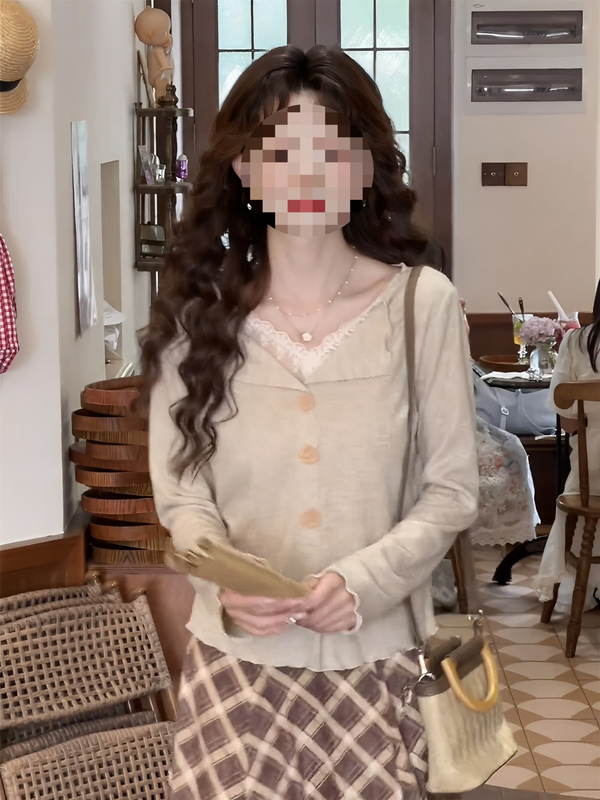 法式高级感木耳边开衫杏色翻领上衣女早秋新款针织衫设计感小众|undefined