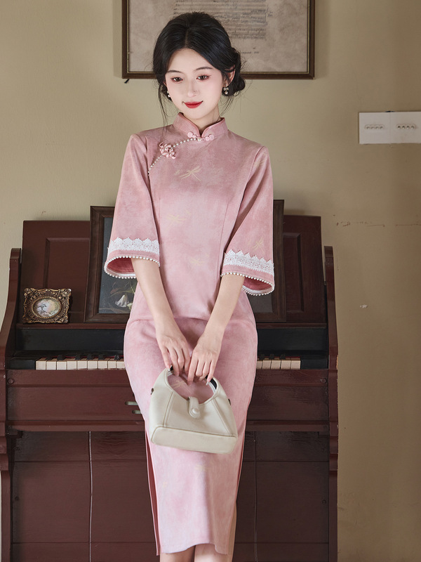 长袖旗袍女新中式2025新款粉色连衣裙秋冬复古气质高端绝美麂皮绒|undefined