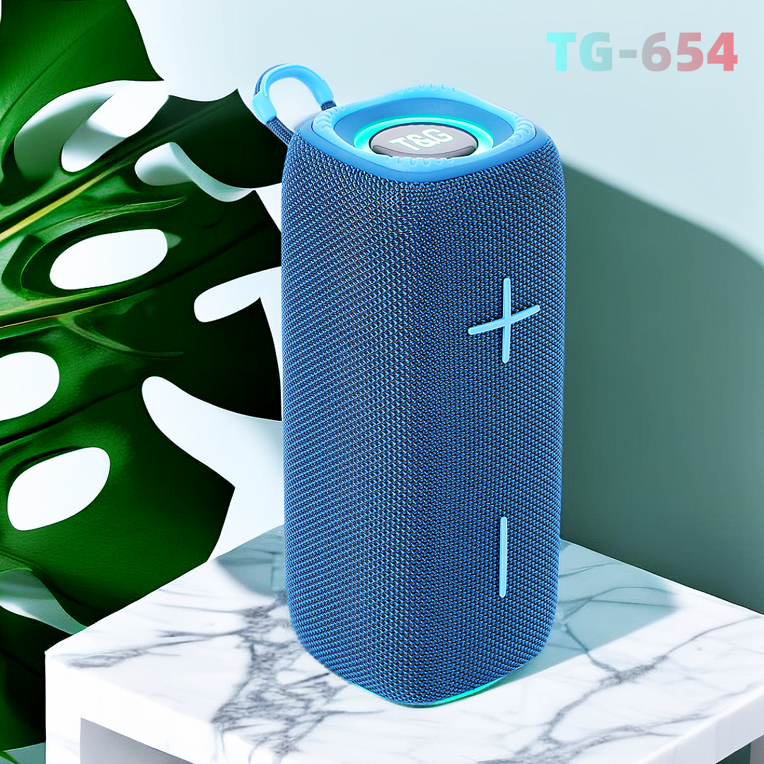 TG654 nueva lámpara RGB altavoz bluetooth portátil subwoofer impermeable portátil al aire libre inalámbrico pequeño sonido doméstico