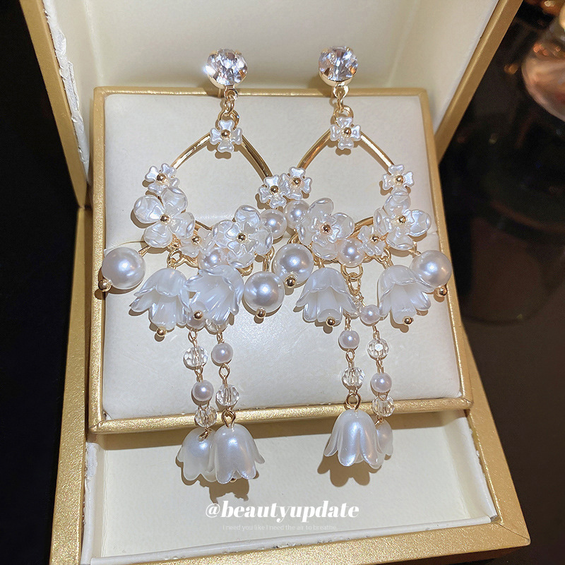 Aguja de plata diamante perla lirio flor pendientes estilo francés luz lujo de alto grado pendientes elegante Super hadas diseño pendientes