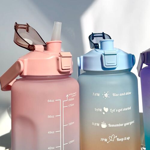 Sports water bottle for women, summer large capacity straw plastic cup portable high-end large sanding PC space cup wholesale