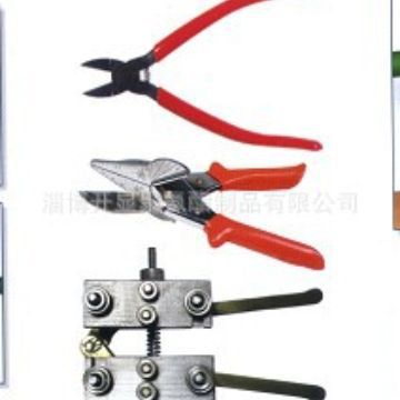 厂家生产实用工具手柄管工具夹子机械配件加厚五金工具固定器