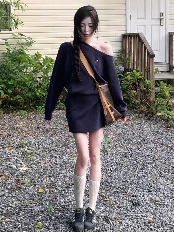 法式复古风斜肩长袖卫衣连衣裙女装春季辣妹收腰包臀裙藏蓝色短裙|undefined