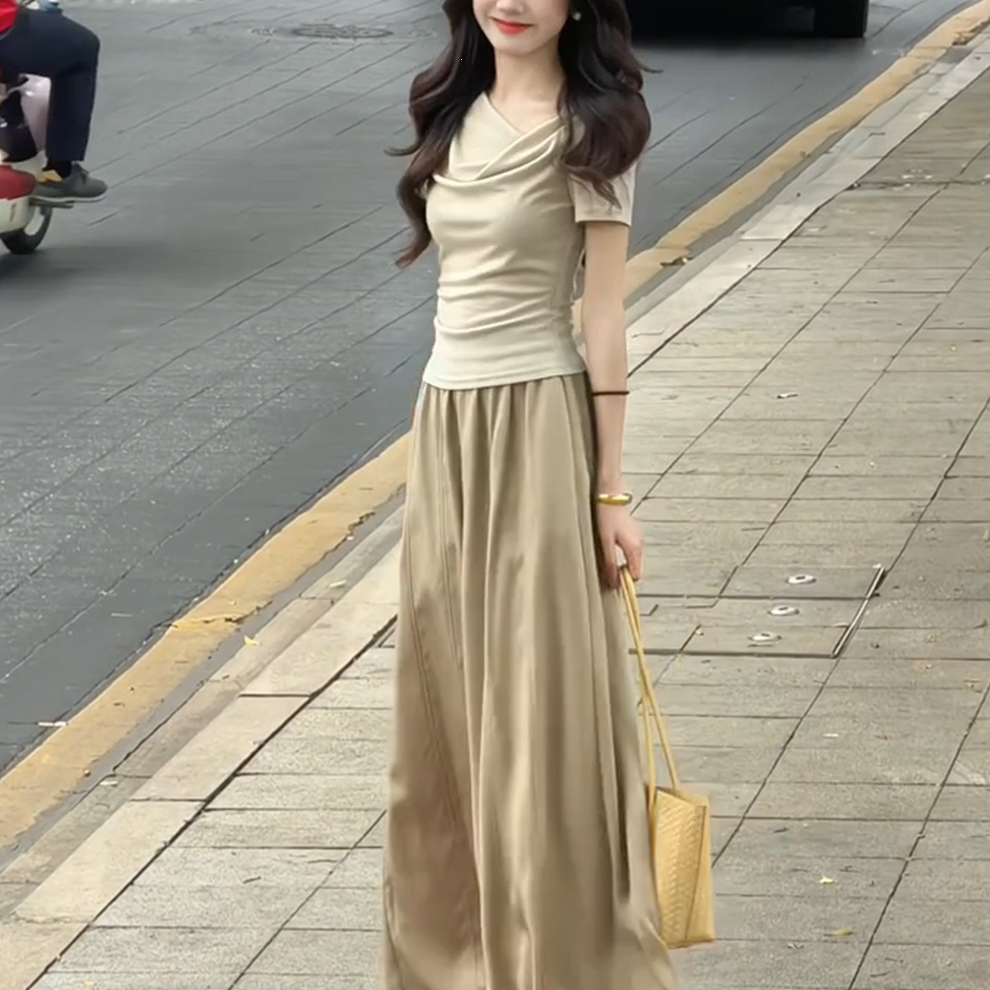 Korean-Style Super Stylish Outfit Set 2026 New Model One-Shoulder Short-Sleeve T-Shirt for Women Summer Wide-Leg Pants Two-Piece Set