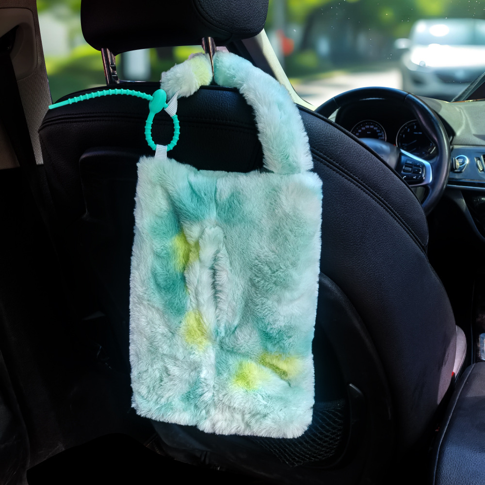 Nueva caja de toallas de automóvil de peluche colgante creativa para el automóvil caja de extracción de papel de alta calidad diosa bolsa colgante de toallas de automóvil