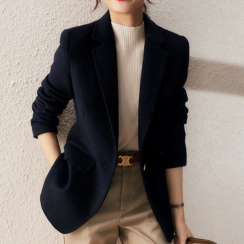 High-grade woolen suit jacket for women 2023 Spring and Autumn New thickened elegant black casual small suit top