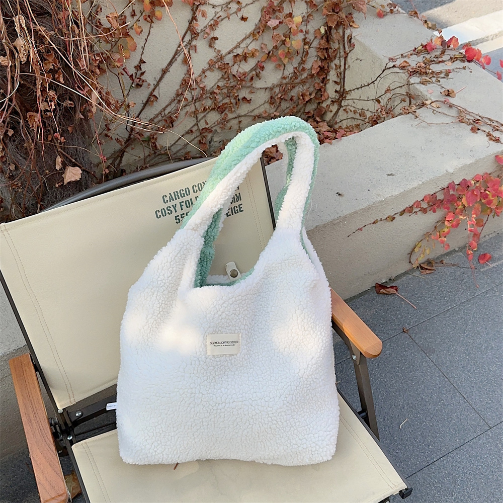 310233 Autumn/Winter Korean version dual-sided plush simple single-shoulder student large-capacity commuting vest bag undefined