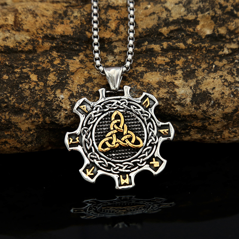 Men's Stainless Steel Necklace Double Sided Triangular Pendant_voghion.com