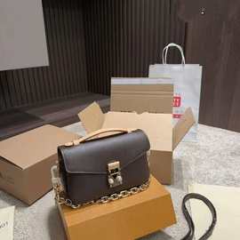 驴家2025经典老花邮差包复古女士单肩包斜挎包手提包百搭锁扣包包