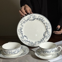 レトロなフランスの清新な青い中古の陶磁器の食事の皿の高い顔の値のご飯の碗のスープの碗のスープの皿のセットのシリーズ