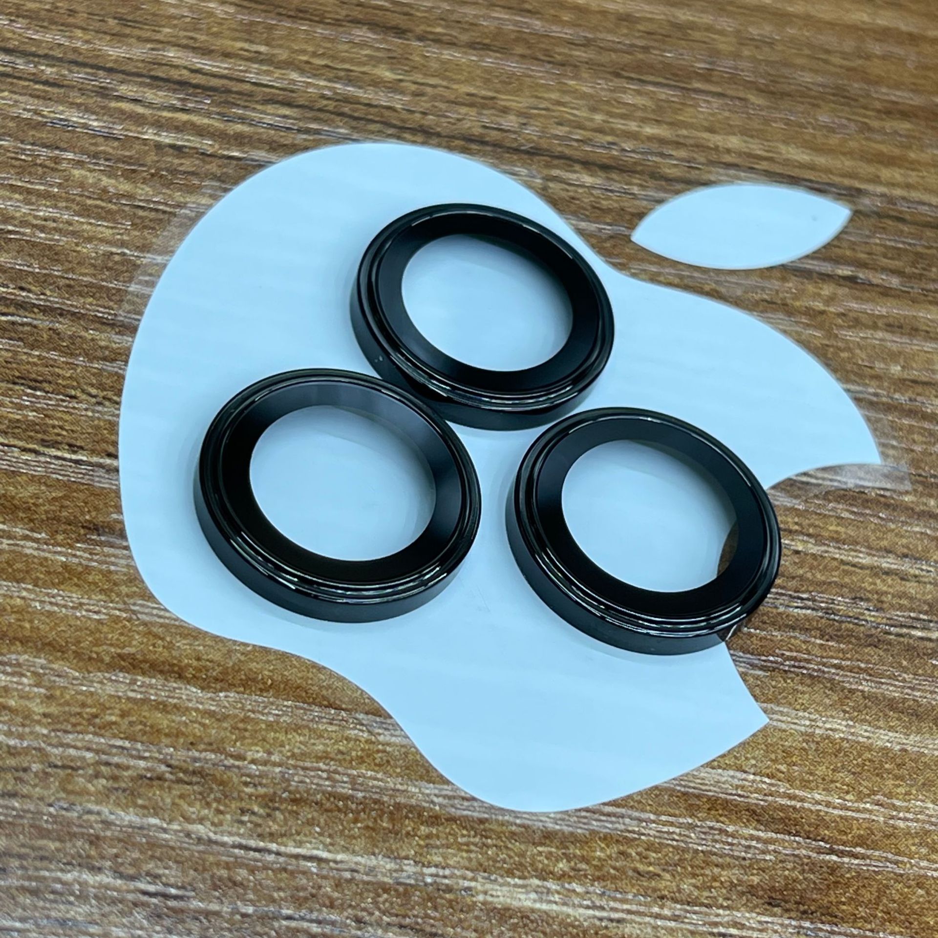 Aplicable a las etiquetas engomadas de la lente del teléfono móvil de Apple iPhone14promax Eagle Eye lente Acero inoxidable iPhone13promax