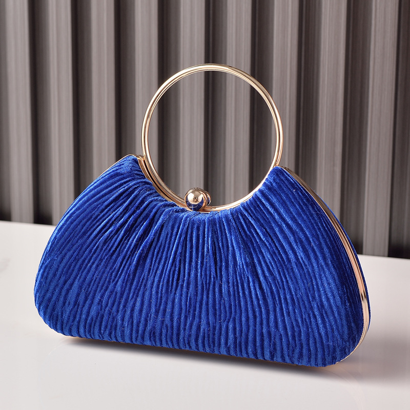 Nuevo bolso de fiesta de terciopelo transfronterizo, bolso de cena portátil con anillo de metal, vestido de fiesta plateado arrugado, bolso de cadena, bolso femenino