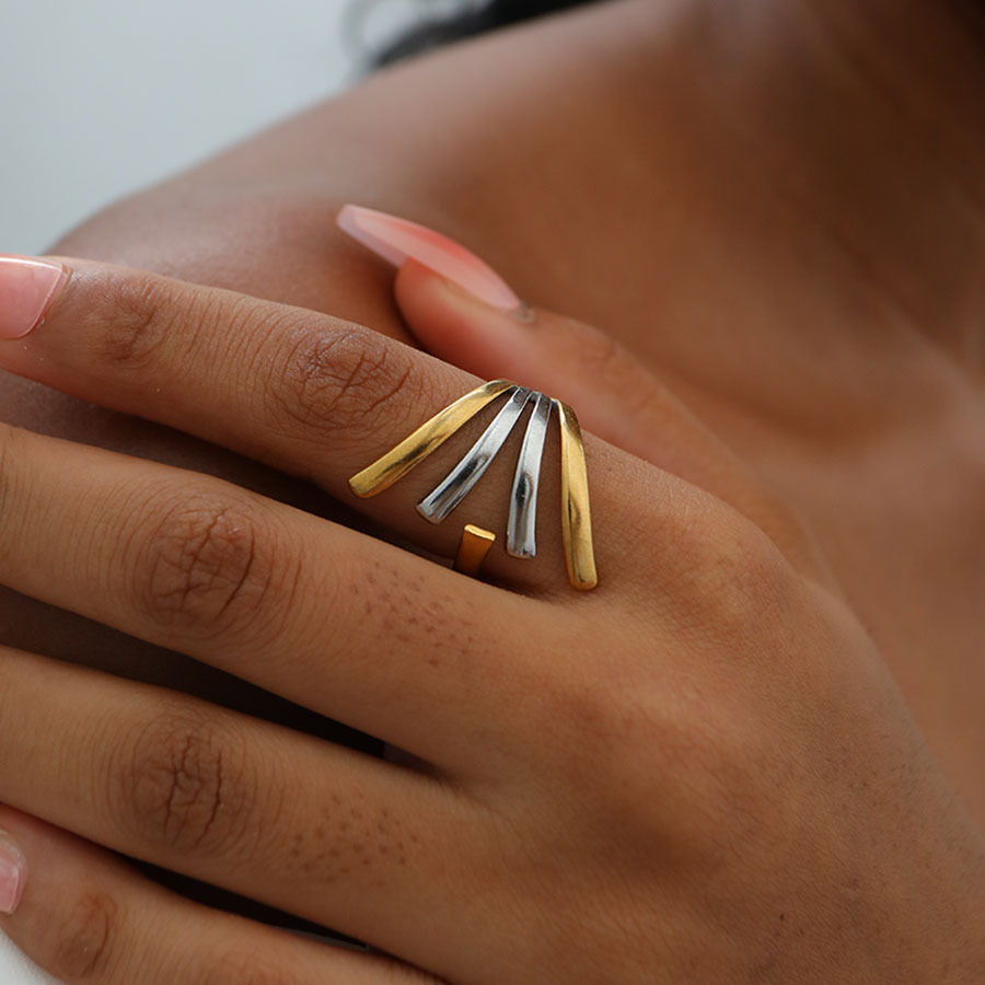Herrenring Aus Titanstahl Hypoallergen Und Minimalistisch_voghion.com