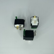 �^���JD1912���b��30A���U�zƬ12V�^���825FU-012-1A