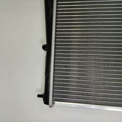 2.4L Radiator Water – Water tank