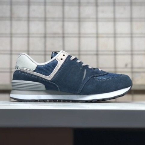 Pure original Putian shoes New Balance NB574 men's and women's shoes in original gray retro breathable low-top casual sports running shoes Pure original Putian shoes New Balance NB574 men's and women's shoes in original gray retro breathable low-top casual sports running shoes