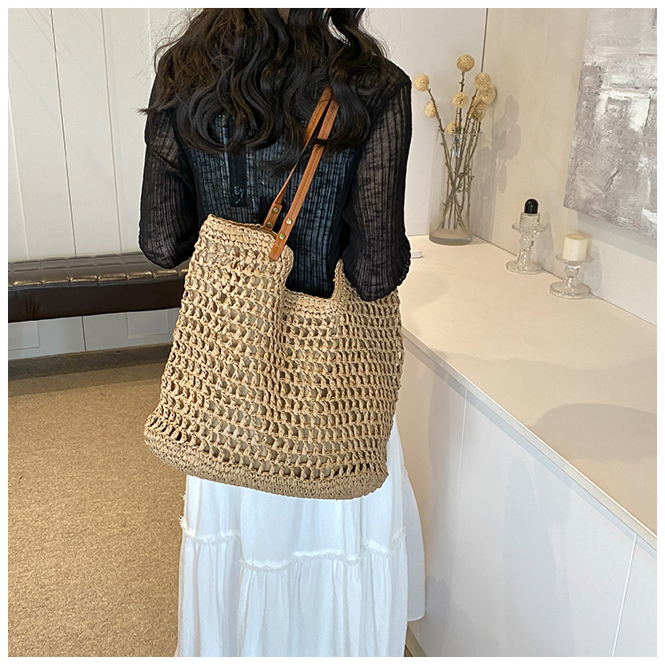 Seaside vacation 2024 new summer grass commuting tote bar large capacity handmade woven bag_voghion.com
