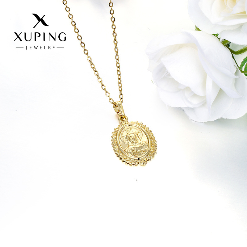 Xuping estilo europeo y americano sin colgante de piedra colgante de retrato de aleación de cobre chapado 14k personalidad fría collar de viento