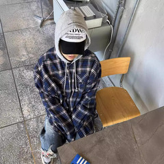 即墨GRAILZ春の新商品の両面は逆に帽子の格子のシャツのパーカーのコートのカジュアルなVIBE風の現物を着ます。