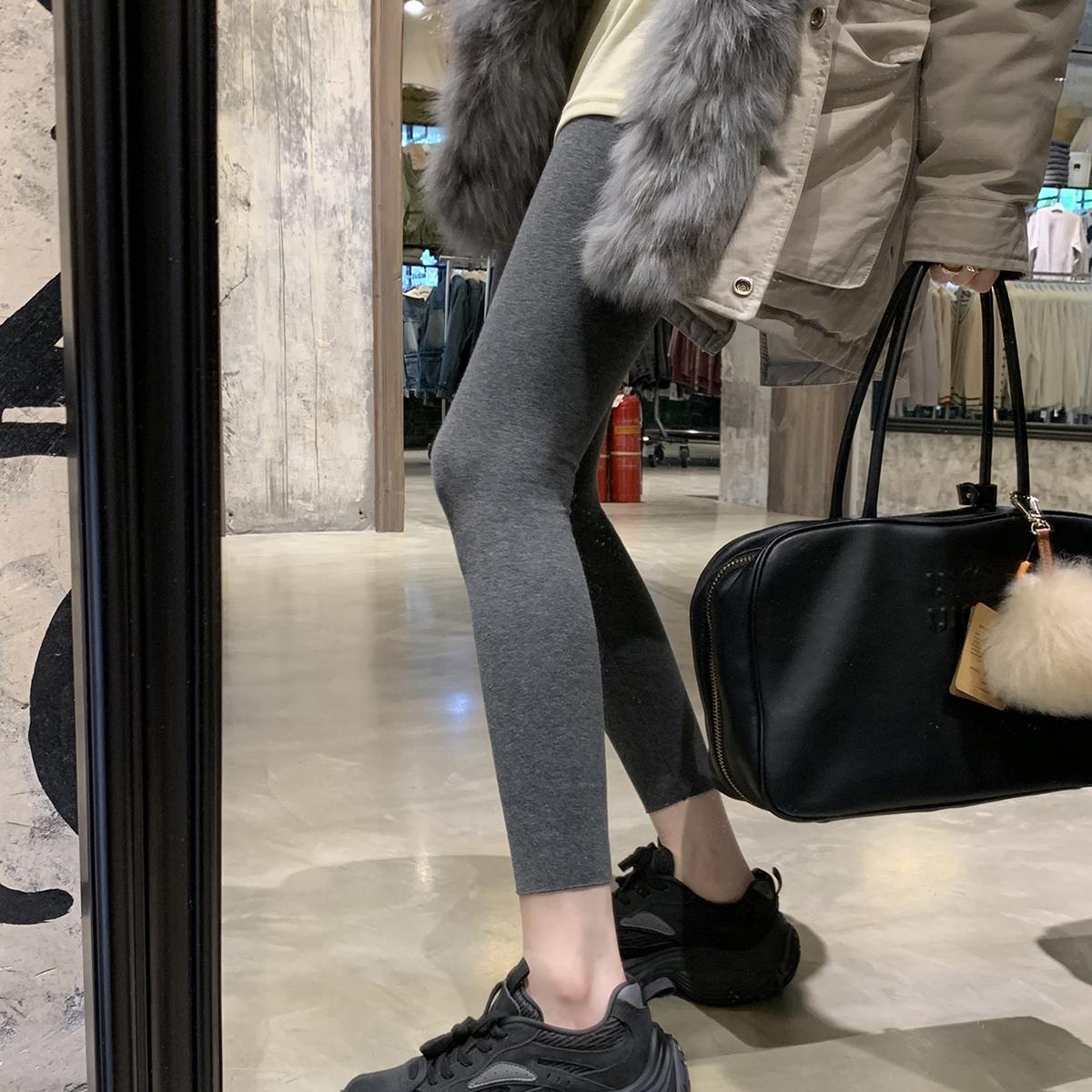 Versión de piel de vaca ~ Grape Madre con el nuevo tipo de correa de color aumentada de fondo grueso zapatos de terremoto zapatos deportivos casuales de mujer