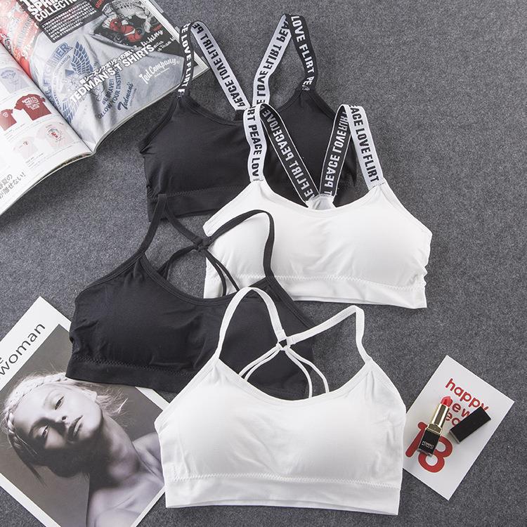 Factory direct sales of letter sports bras for female students, camisole, Korean style parachute bra, strapless bra with beautiful back.