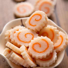 日式豚骨拉面鸣门卷关东煮鱼板鱼饼火锅麻辣烫鱼糕商用50g源批发