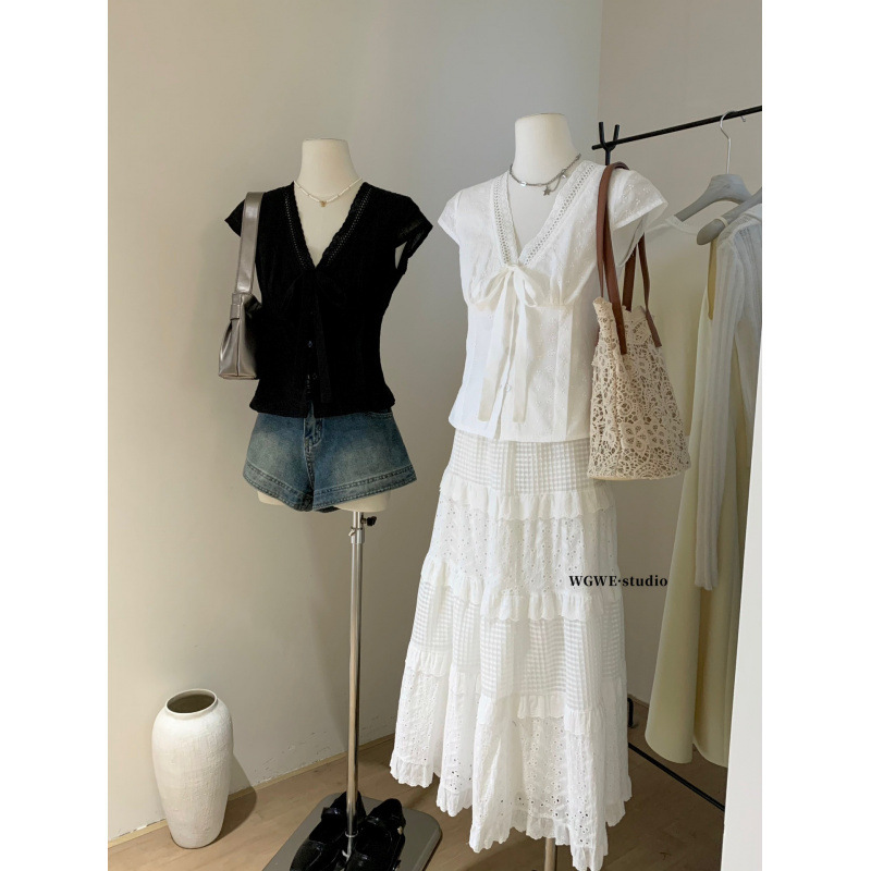 Senna [WGWE] 5384 Gentle Wind Lace V-Neck Short Sleeve Shirt Sweet Bow Tie Waist