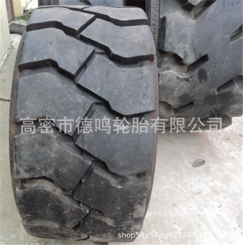 Suministro de fábrica 57*25-27 reforzado llenado bien neumático 57x25-27