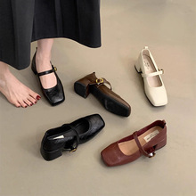 Ve&La 复古方头浅口单鞋女中跟春秋晚风气质仙女粗跟玛丽珍小皮鞋