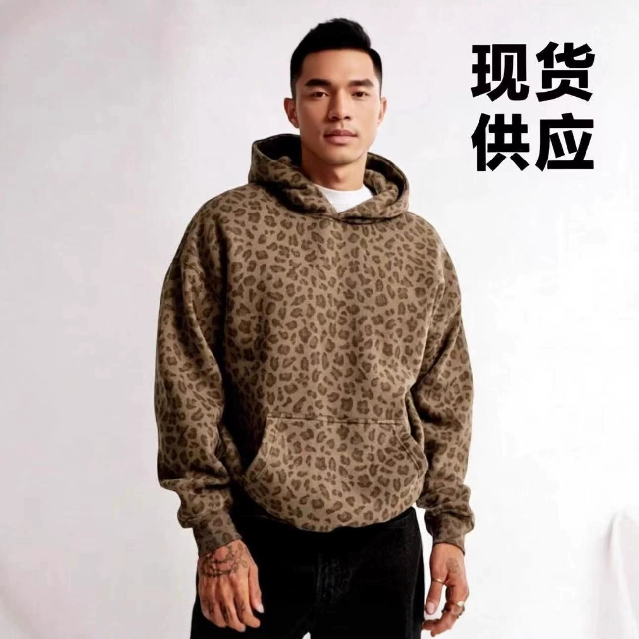 2024 Осень и зима Amazon трансграничный леопардовый свитер с капюшоном ретро спорт европейский и американский ветер оптом