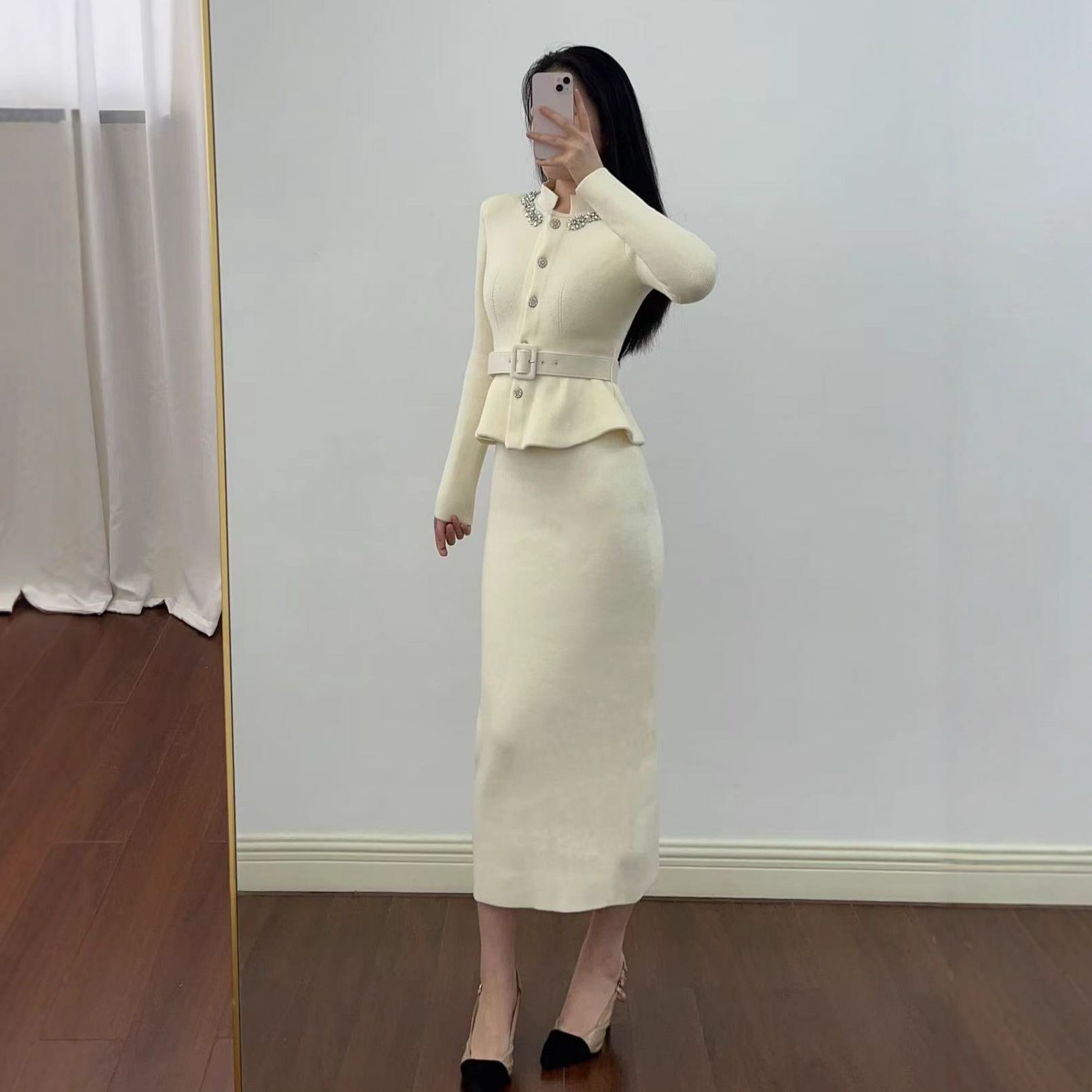 2025SP秋季荷叶边名媛小香温柔优雅针织长袖收腰连衣裙长裙250380