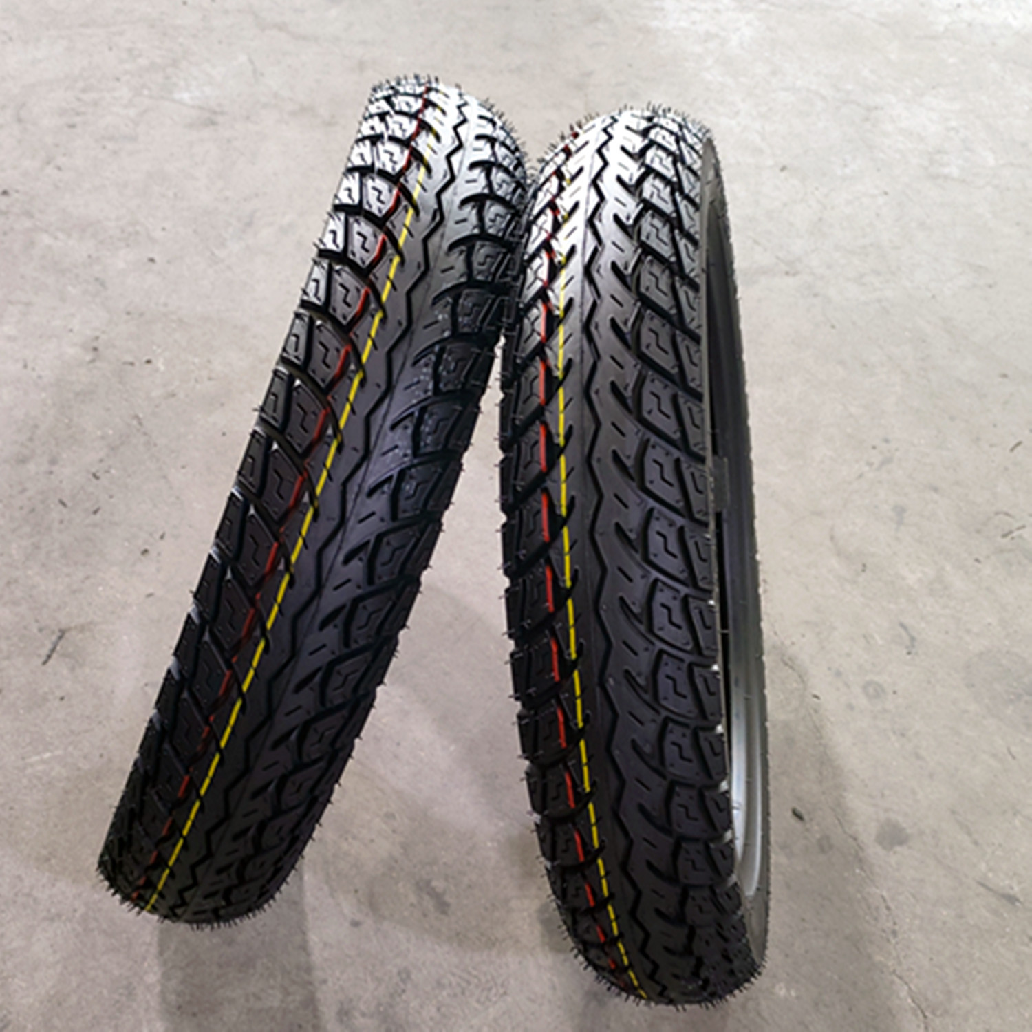 3.00-18 3.00-17摩托车胎真空胎tubeless motorcycle tire