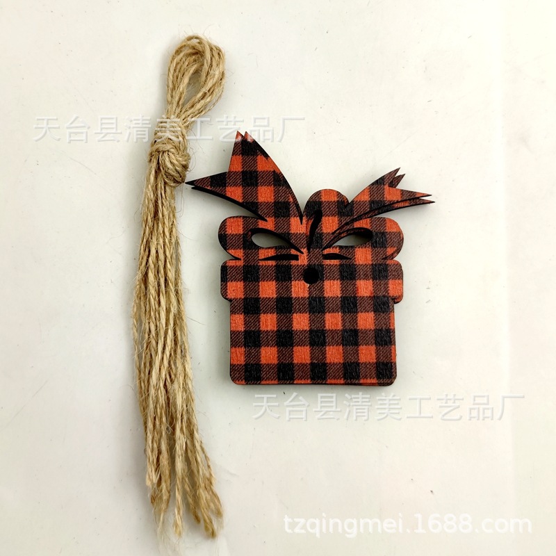 33 piezas de madera de la serie navideña a cuadros negros anaranjados colgante de decoración navideña se pueden combinar libremente 10 piezas en un paquete