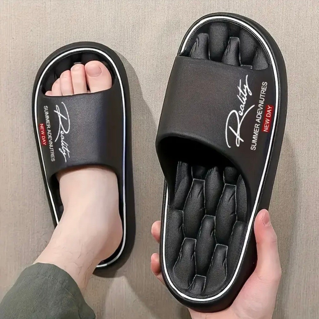 Nuevo 2026 sensación de mierda zapatillas de mujer verano antideslizante en el hogar impresión de fondo grueso zapatillas de hombre