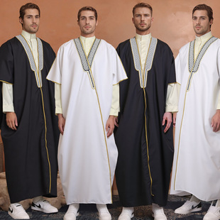 2025 New Men's Robe Embroidered Malay Middle Eastern Academic Dress Arabic Speech Dress Fn180-004
