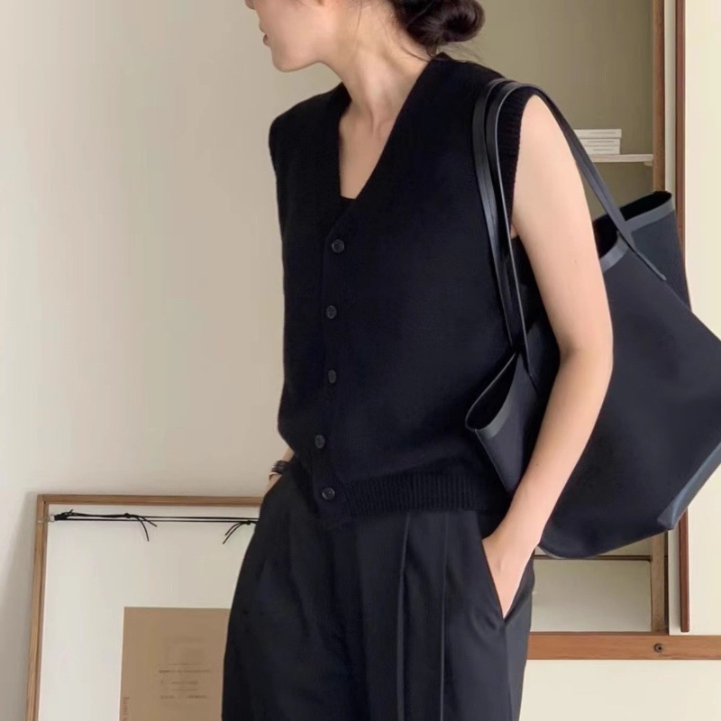 気質レイヤードウールベスト女性の秋と冬の V ネックカーディガンベストカシミヤルーズノースリーブチョッキニットセーター