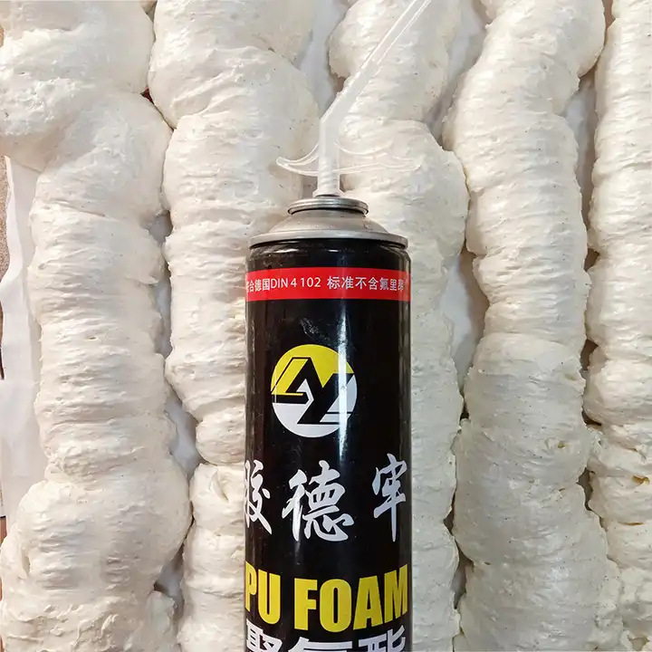 工厂批发木门发泡胶聚氨酯防水防漏密封发泡剂填缝剂泡沫胶