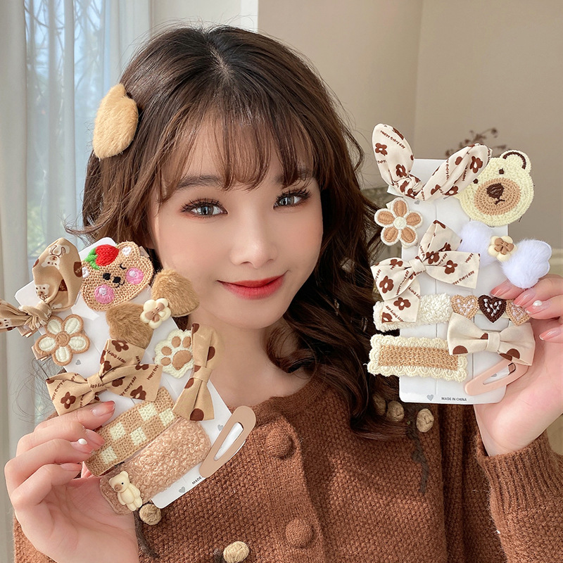 lovely solar system Cartoon Hearts Hairpin Autumn and winter Edge clamp the republic of korea Side children Hairdressing Bangs Broken hair Card issuance