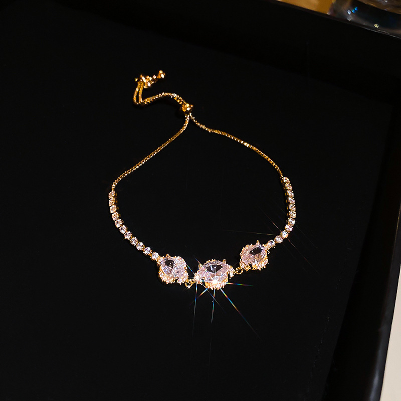 Diseño de nicho Pulsera de temperamento de alta calidad Pulsera Joyas de pulsera de circonita súper parpadeante Pulsera de estilo ins Mujer