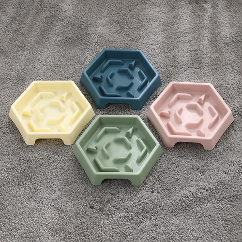 Pet supplies, anti-knock cat bowl, hexagonal dog bowl, food-grade plastic dog bowl, slow food plate, cross-border direct supply feeder