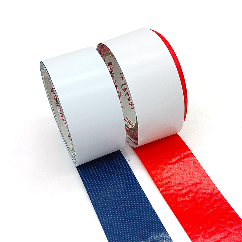 Cinta de reparación de lona engrosada con corte tipo cuchillo, tela impermeable para camiones, resistente a la temperatura, sin residuos de pegamento, parche de reparación de agujeros de PVC con respaldo adhesivo.