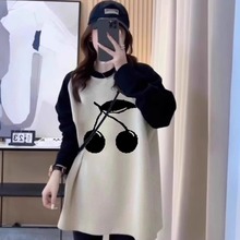 棉长袖t恤女2024新款秋冬季加绒打底衫中长款搭配鲨鱼裤的上衣