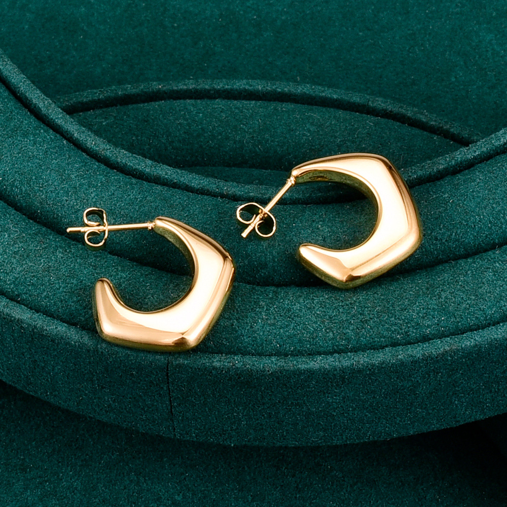 10g Weight Vacuum Plating, PVD Coated Gold Plating Process 304 Stainless Steel Ear Needle Material Heart Plating 304 Stainless Steel Titanium Steel No Inlaid 18K Gold Plated Vacuum Plating PVD Coated Earrings
