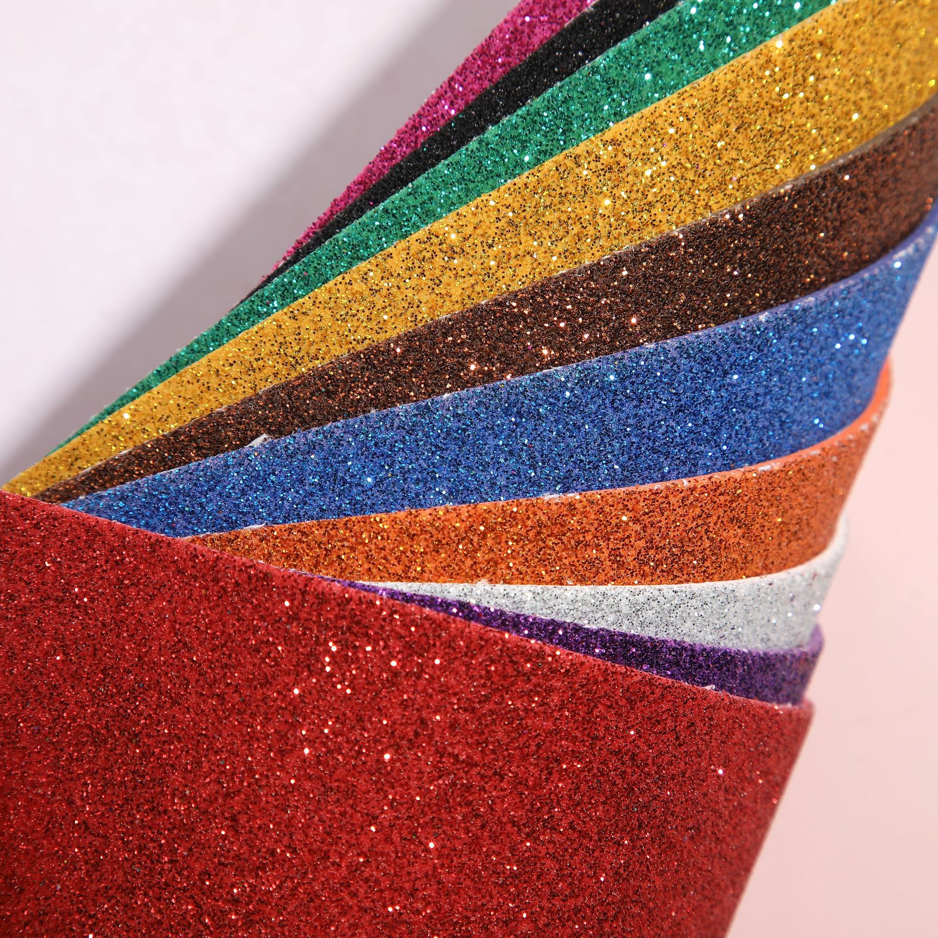 Papel de esponja A4 papel de polvo de oro 2mm de espesor papel de espuma EVA con adhesivo hecho a mano papel de color jardín de infantes bricolaje venta al por mayor oferta especial