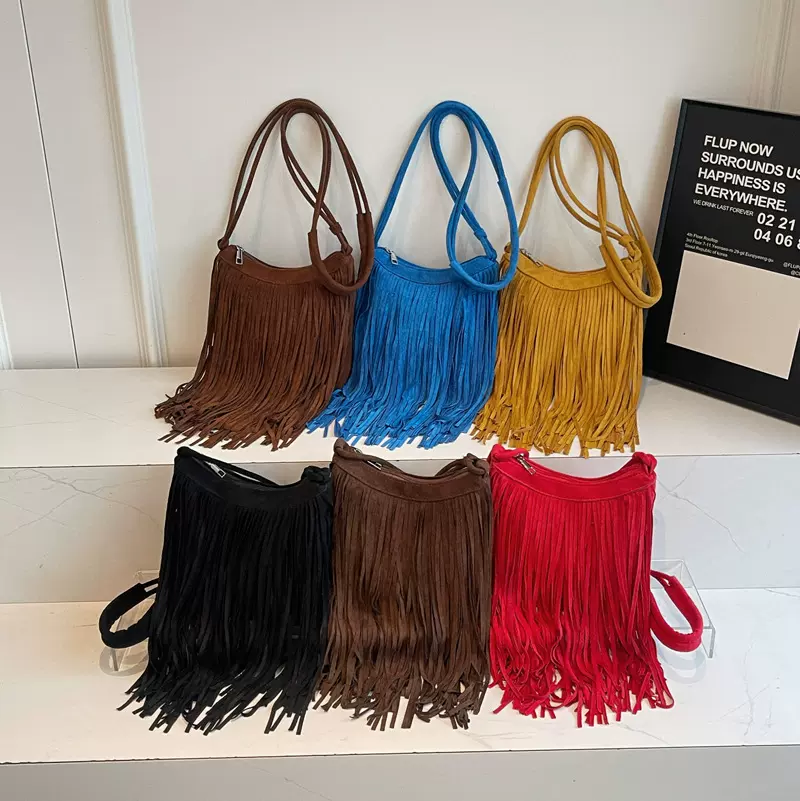 2025新款韩系ins复古流苏包潮流麂皮绒面斜挎包女时尚手机单肩包