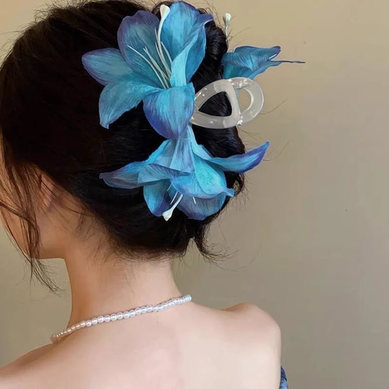 超仙氛围感仿真百合花朵发夹唯美高级感后脑勺盘发鲨鱼夹发抓头饰|undefined