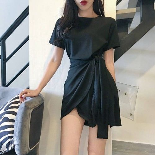 Retro Hong Kong-style personalized tie-waist dress for women: summer, slimming, stretchy, and body-hugging A-line skirt