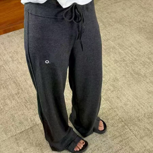 Al��ᘿ�Ů㼑Ќ��ɴ������m�@�ݰٴ����eѝ���K�@���L