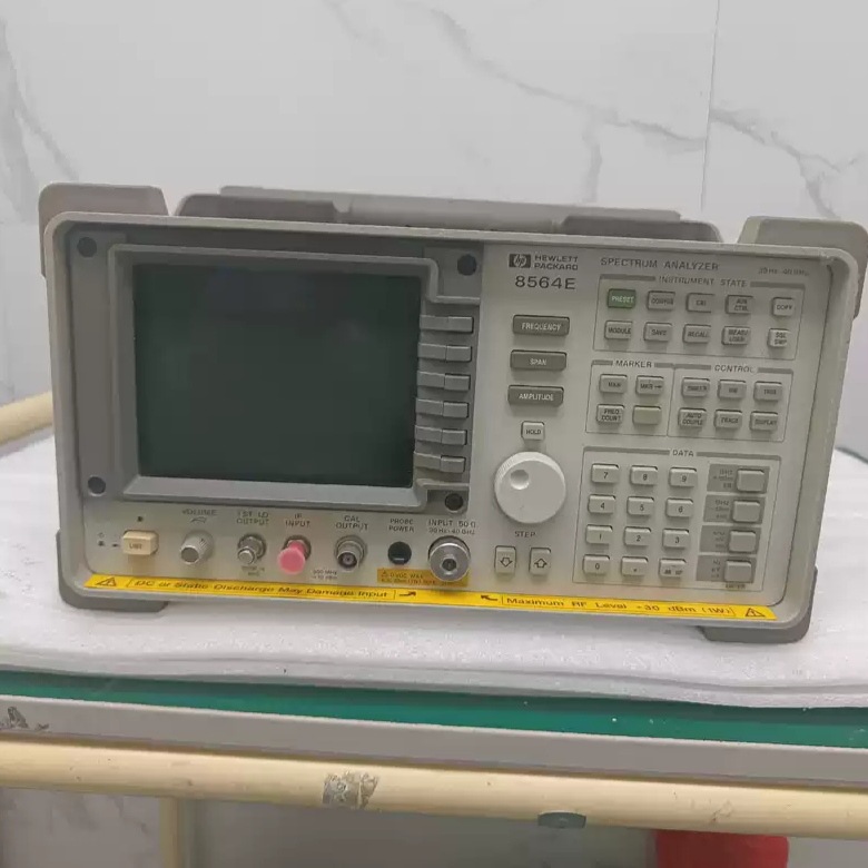 安捷伦8564E 频谱分析仪40GHz 9 kHz ～ 40 GHz 便携式频谱分析仪
